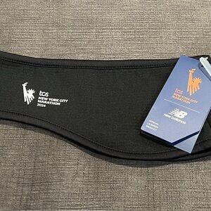 NWT Unisex New Balance NYC Marathon 2024 Onyx Grid Fleece Headband - Black Color